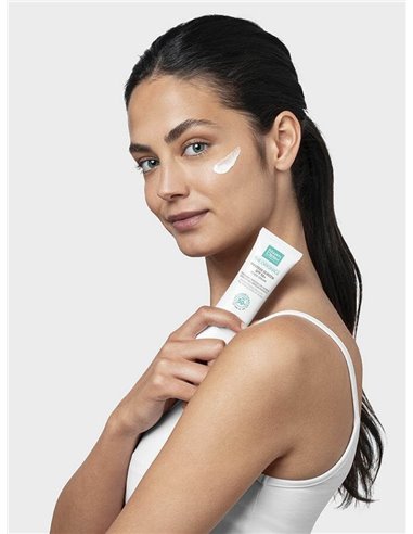 Proteos Screen Crema Fluida Spf 50+ 40Ml** de Martiderm